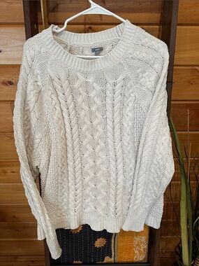 aerie Cream Cable Knit Crewneck Sweater